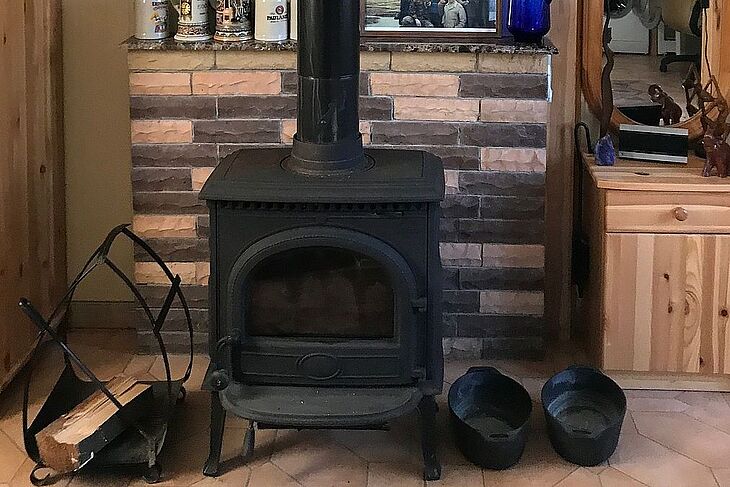 The heart of the house is a classic Swedish stove. The project was initially developed for Svalbard with its almost free coal 